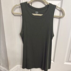 Old Navy Green Tank Top with Crew Neck
